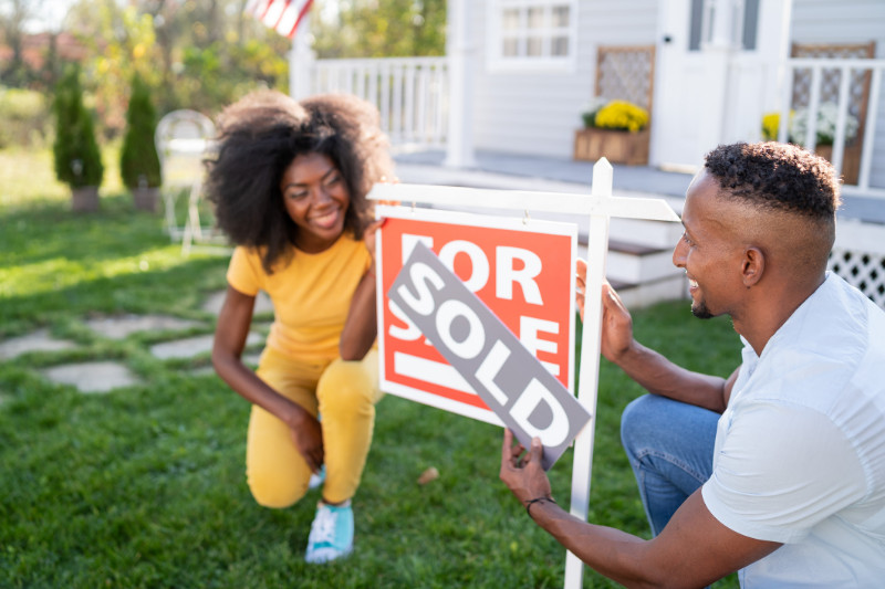 A couple buying a new house